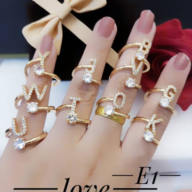 Xuping cincin abjad lapis emas 24k 1701