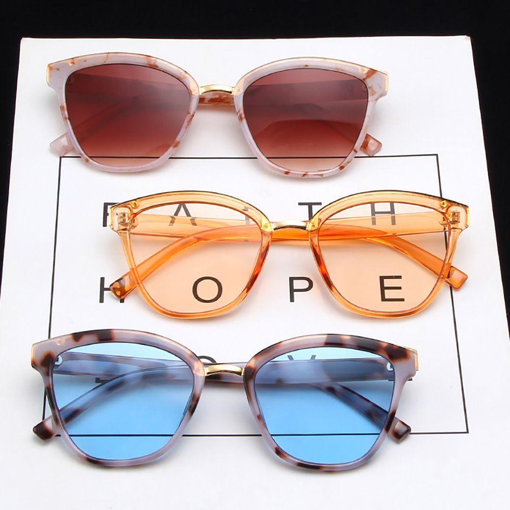 QUINTON Fashion Blocking Sunglasses Personality Shades Square Sunglasses Female Cool Anti Radiation Glass Golden Edge Frame Anti Radiation Glasses For Women Eyewear Women Eyeglass/Multicolor