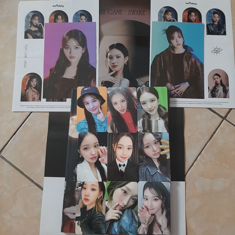 Album Only Weeekly Play Game : Awake CD Monday Postcard Soeun Soojin Photocard Bene Jihan Jiyoon App