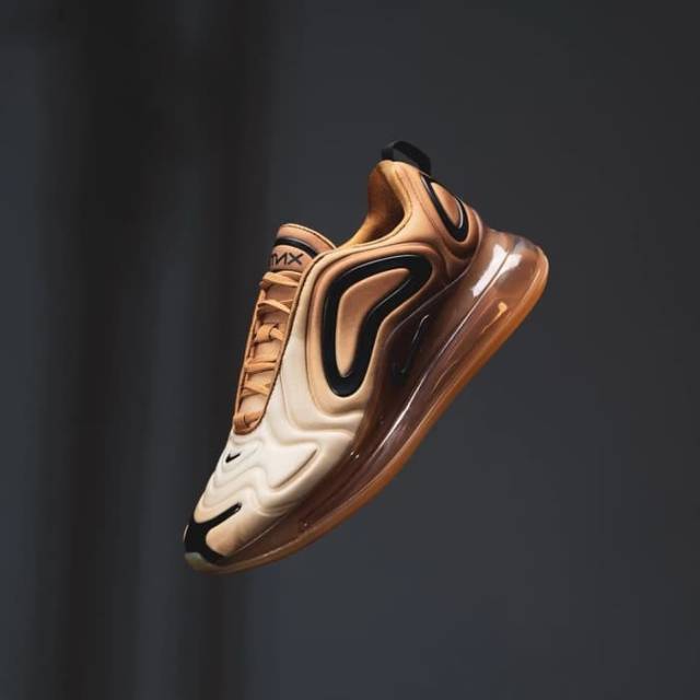 NIKE AIR MAX 720 SUNRISE GOLD BLACK (100% ORIGINAL)