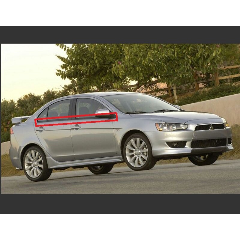 Pelipit kaca lancer EX / Evo 10