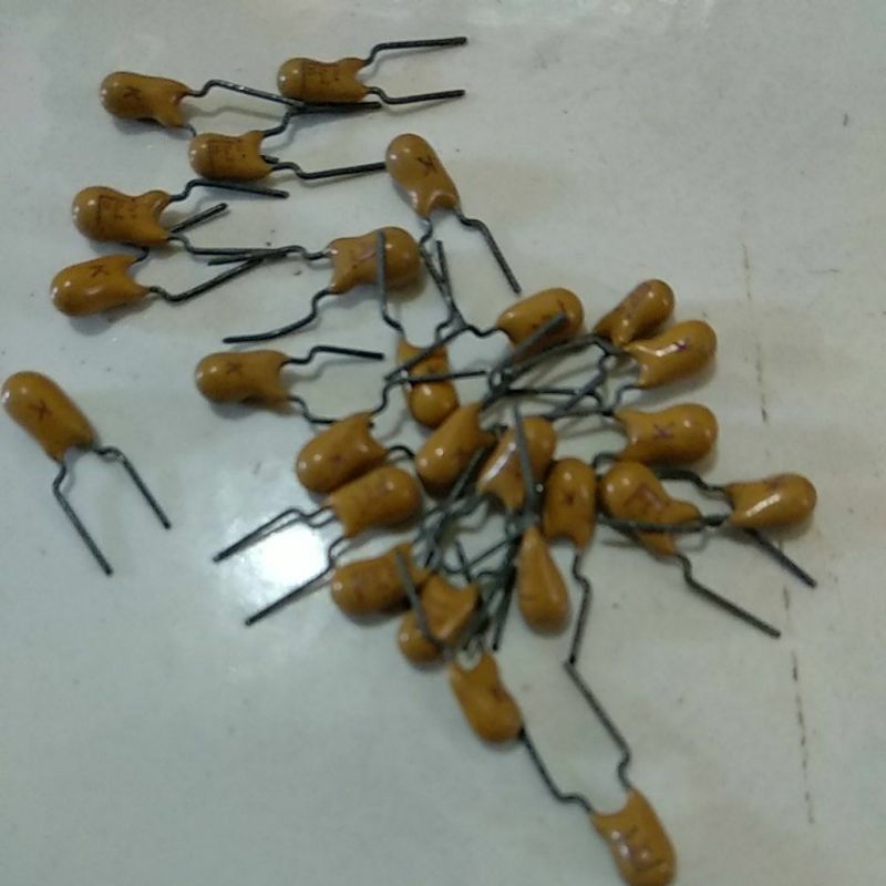 [10pcs] KAPASITOR tantalum 2.2uf 35v