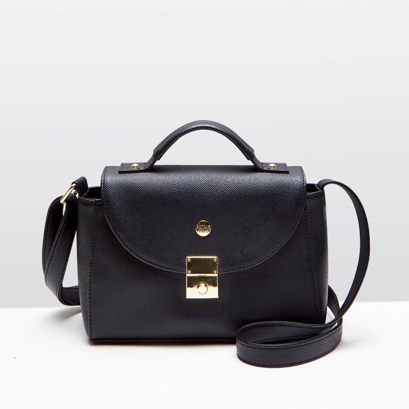 TAS SESIYANE BLACK SOPHIE MARTIN SLINGBAG TAS SELEMPANG HITAM SALE DISKON MEMBER OFFICIAL STORE SHOP