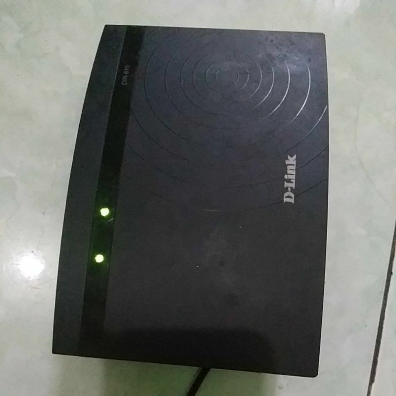 D-Link model DIR 615/DIR 600 router acces point no adaptor