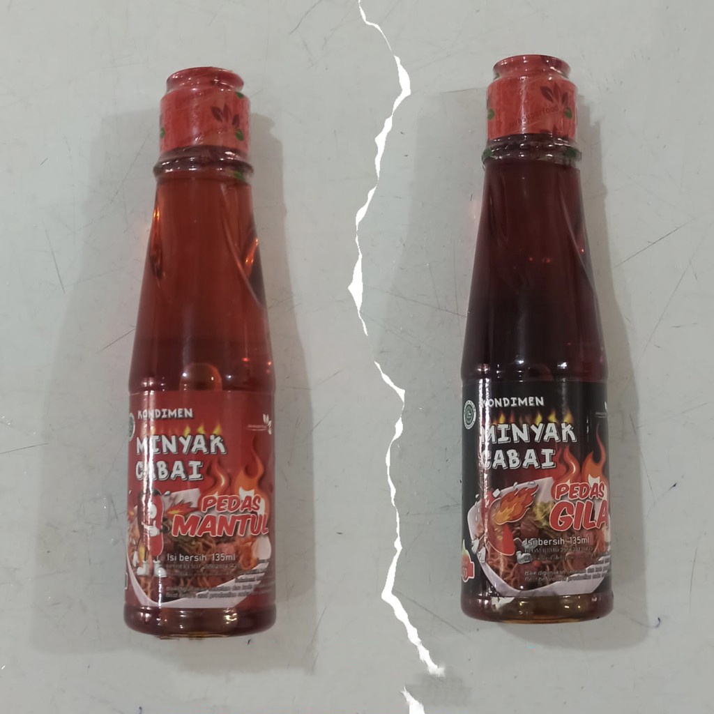 

Kondimen MInyak Cabai Pedas Gila & Pedas Mantul 135 Ml