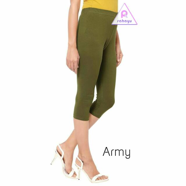 Legging 3/4 Spandek / Celana Legging 3/4 Spandek / Legging Pendek Spandex / Celana Legging 3/4 Spandex Jersey / Celana Legging Pendek Wanita