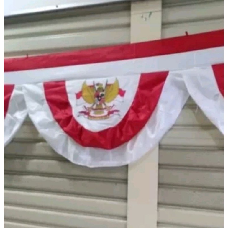 

BENDERA MERAH PUTIH PANJANG LAMBANG GARUDA INDONESIA