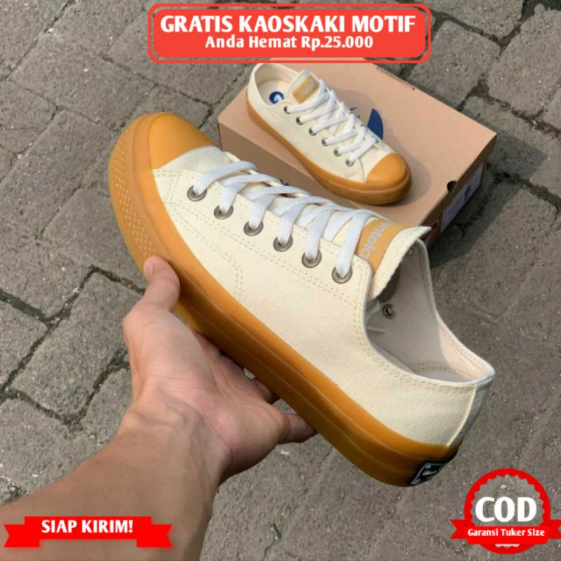 Ventela 70s Gum Low White Original