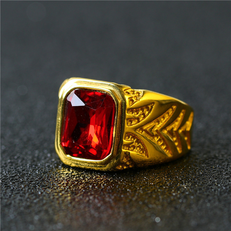 Cincin Emas Hias Berlian Imitasi Merah Ukuran 15.5mm Gaya Eropa Dan Amerika