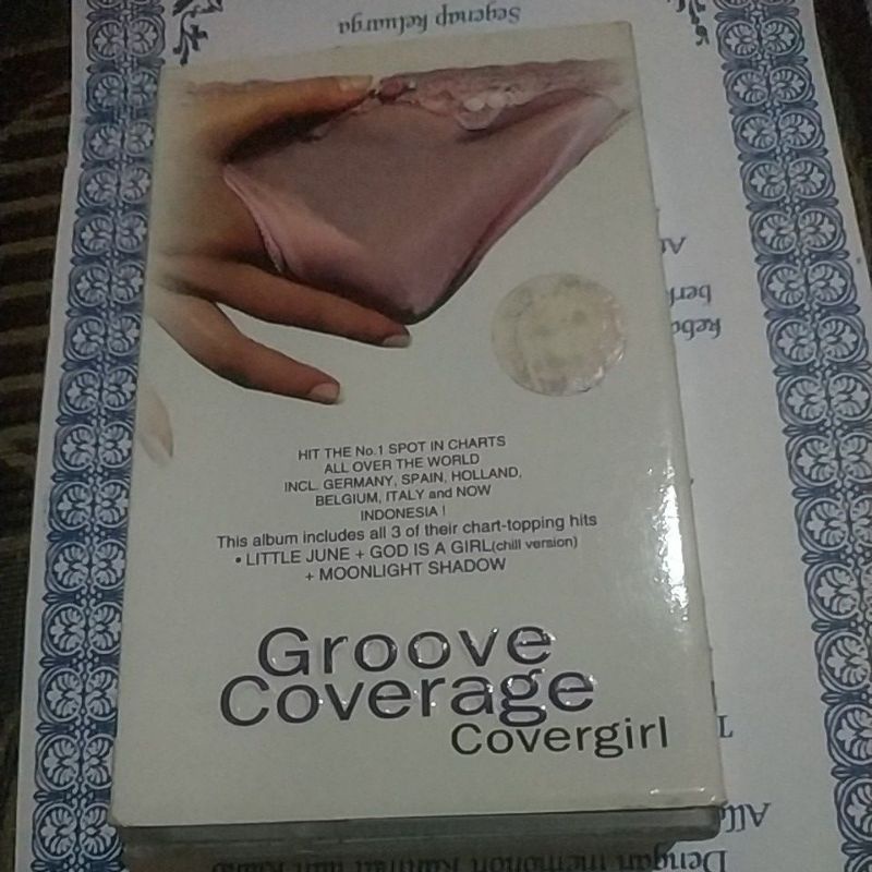 Kaset pita Groove Coverage: Covergirl