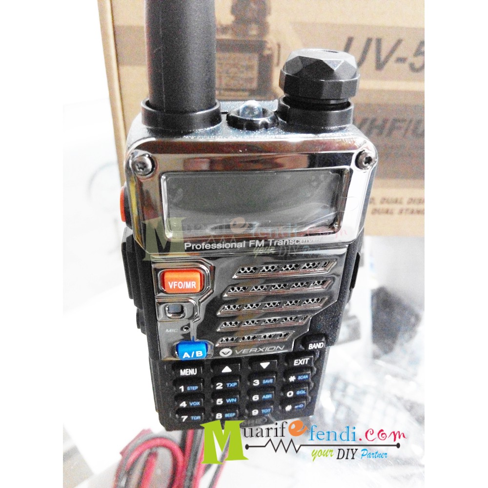 HT Handy Talky UV 5RE PLUS UV-5RE radio UV5R