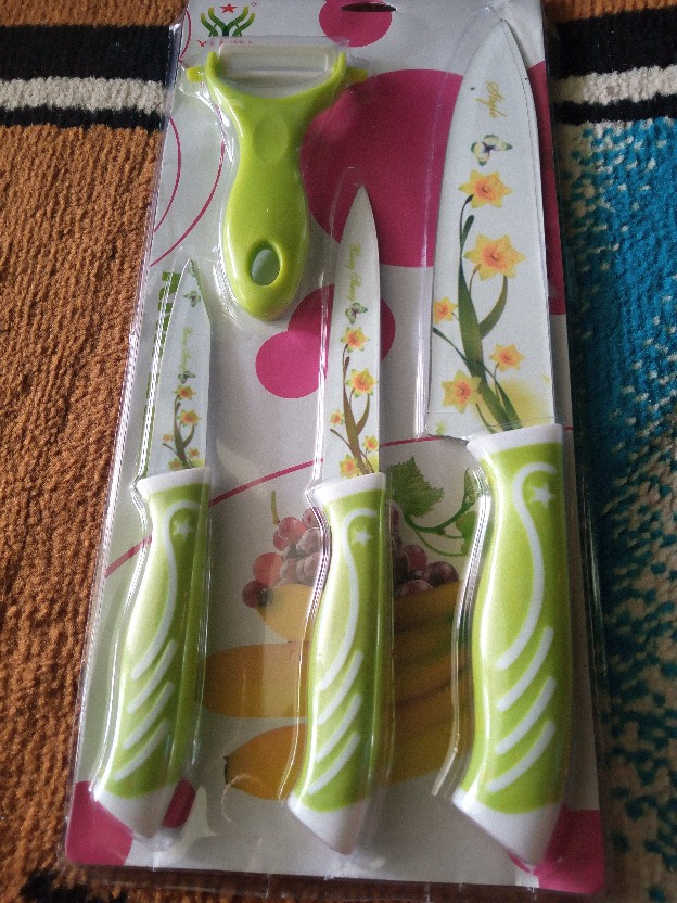 Pisau Dapur Keramik Set 4 In 1 + Peeler / Motif Bunga / Pisau Tajam Set Ceramic Cantik Anti Karat