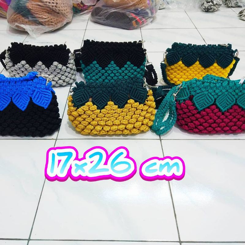 Tas Rajut Talikur Anggur Besar