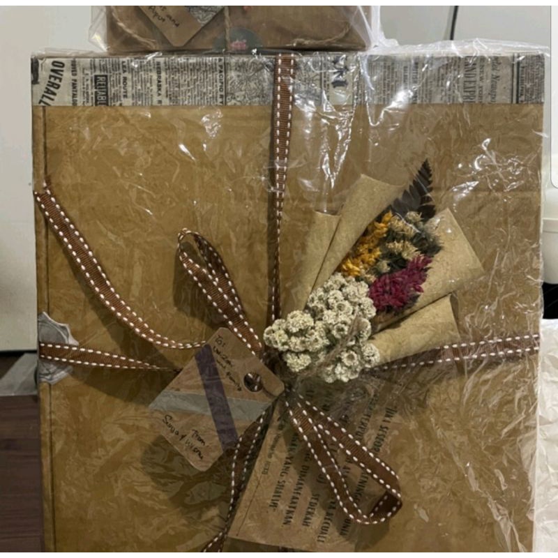 Box hampers custom