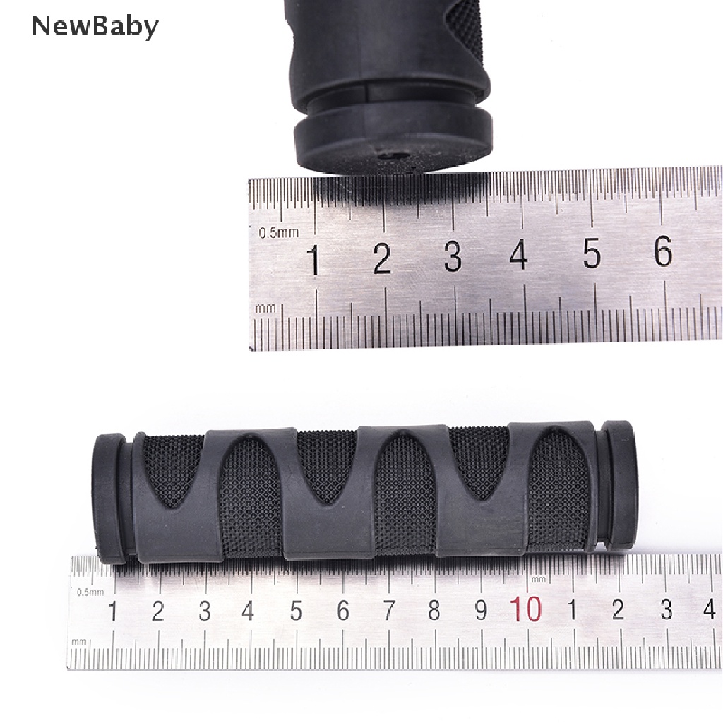 2pcs Grip Stang Sepeda Gunungskuter Bahan Karet