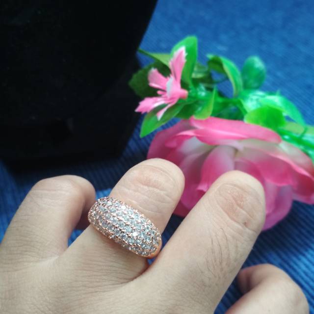 Cincin berlian lapis emas mewah dan murah