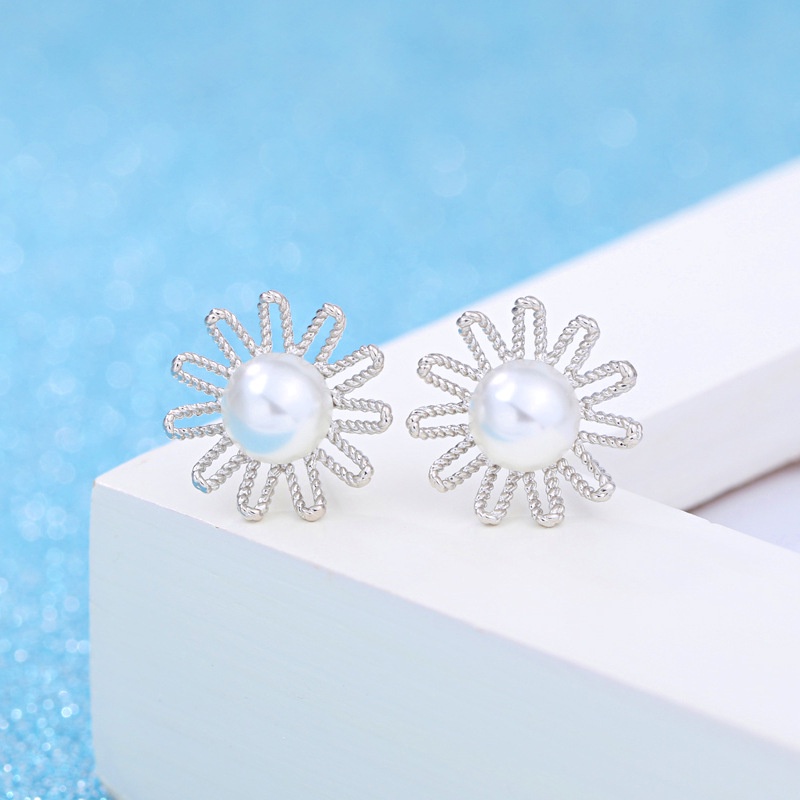 925 Perak Anting Anting Wanita Perhiasan Fashion Air Tawar Daisy/Subang Telinga anting perempuan