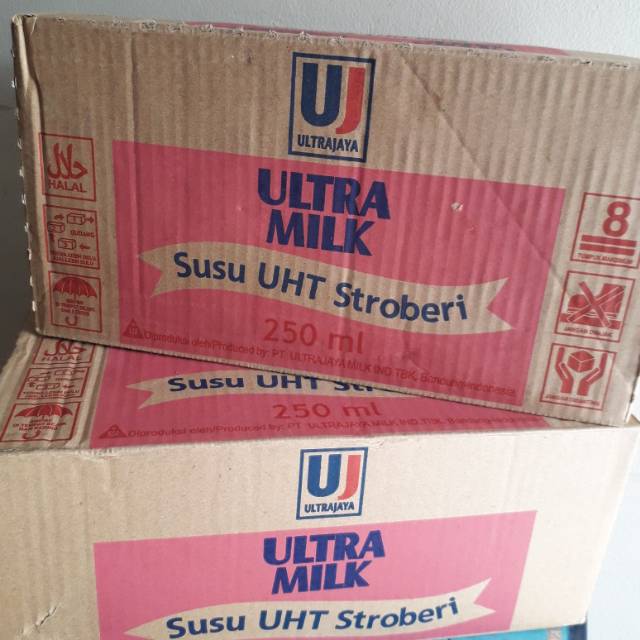 

Susu ultra milk rasa stroberi ukuran 250ml isi 24 pcs