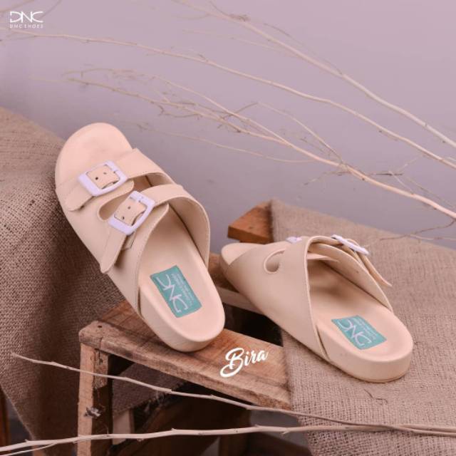 DNC Shoes BIRA In Cream