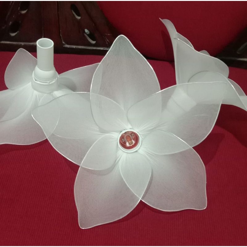 kelopak lampu bunga stoking
