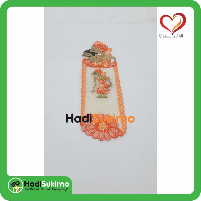 

Souvenir Pembatas Buku Wayang Kulit Orange