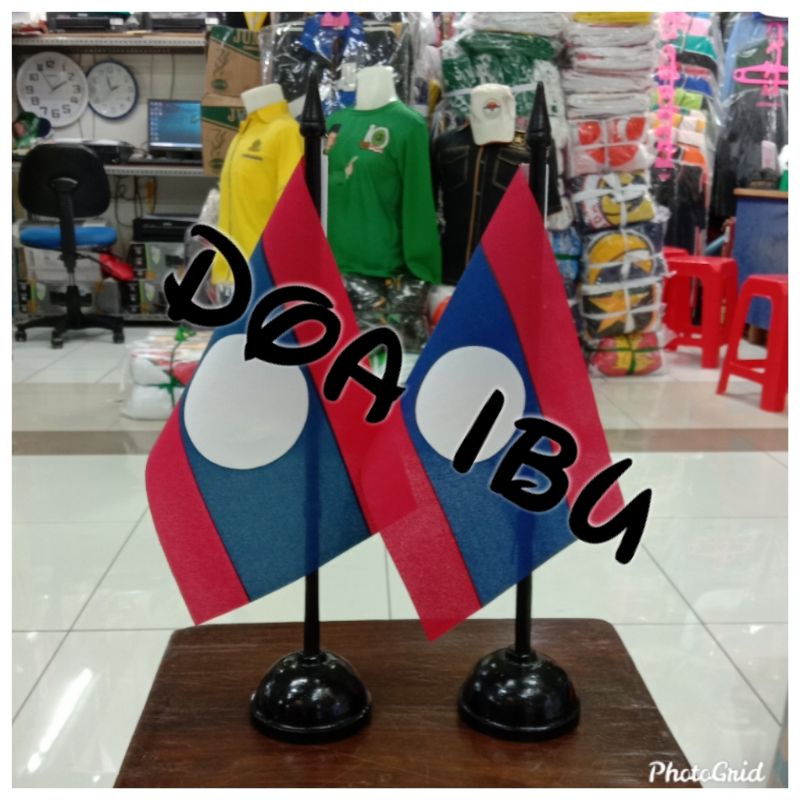 

best seller tiang kayu meja+bendera LAOS ready stock