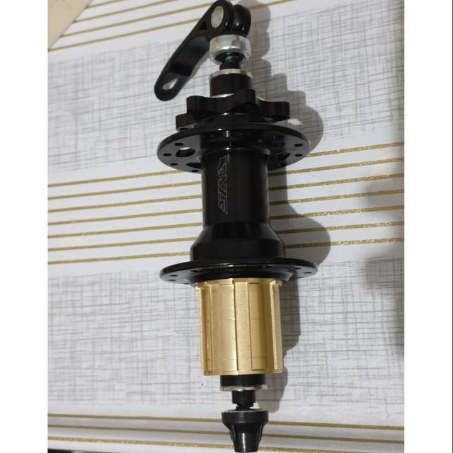 HUB FREE HUB RAZE 24 HOLE