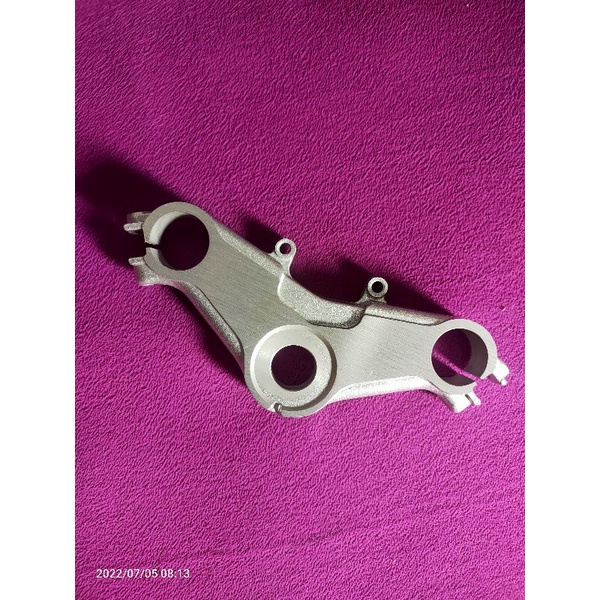 segitiga atas honda cbr 150r old thailand cbr 150 old cbu thailand kpp cbr old karbu triple clamp sh