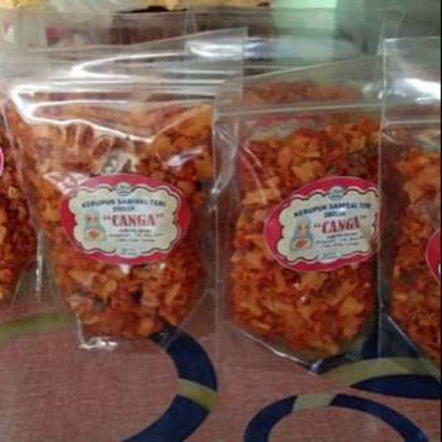 

Kerupuk balado ole-ole khas sibolga