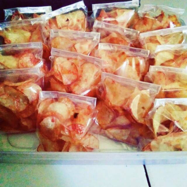 

Keripik singkong sambel pedas 5rb/bks