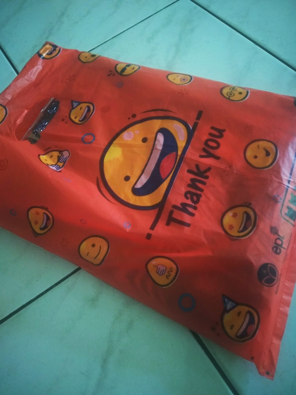 Kantong Kresek Olshop/kresek Motif/kresek Smile/kresek Olshop Tanggung Tipis 30x40 Cm Termurah