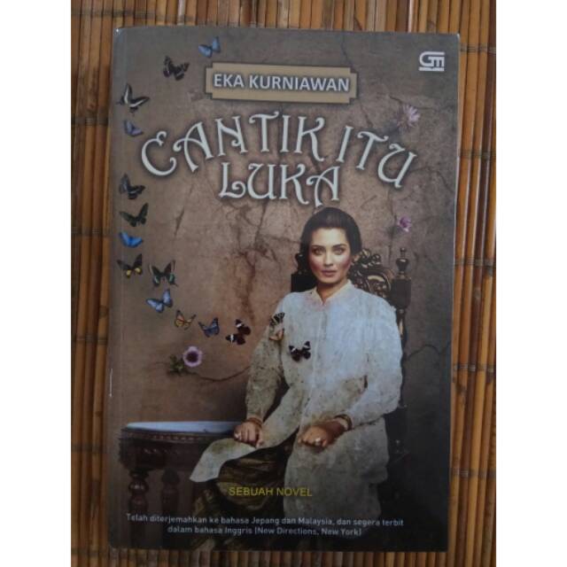 Novel cantik itu luka