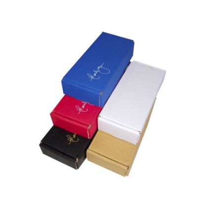 

Box 22X10X4,5 Cm (Brownis) Kardus/Karton/Polos/Pizza/Hampers/Gift Box/Packing Kardus Online Shop