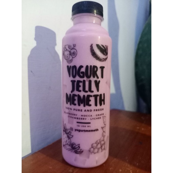 

Yogurt Jelly Memeth (Anggur) 250ml