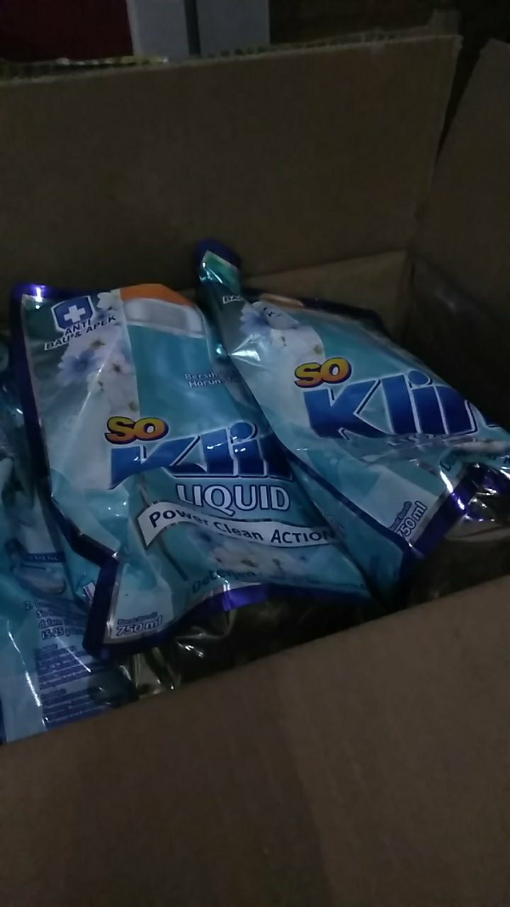 So Klin Liquid Detergent (antibac) Pouch 750ml X6 (1 Box)