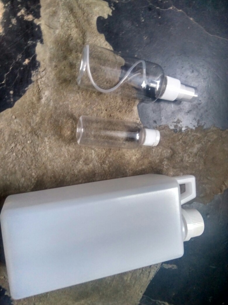 Jerigen Dirigen 1 Ltr Panjang Hdpe Serbaguna Hand Sanitizer Alkohol Kimia Oli Parfum