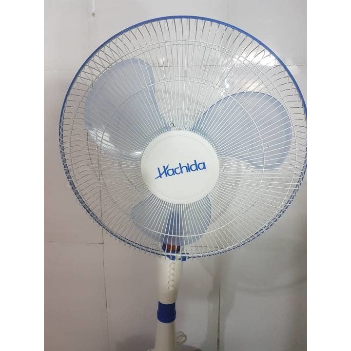 Hachida kipas angin berdiri ada lampu 1602  stand fan 16inch 16&quot; 3 kecepatan