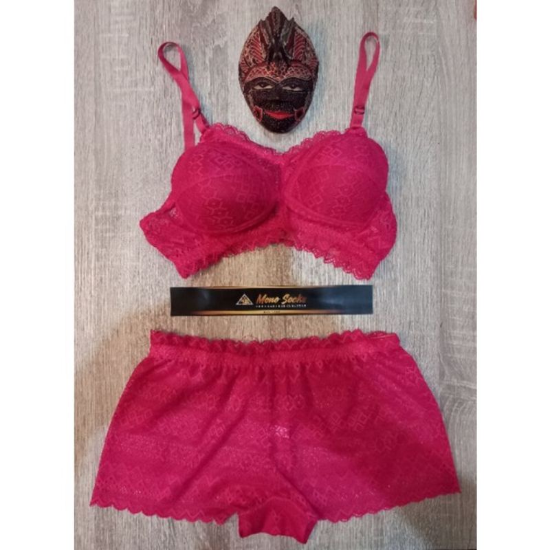 (READY MEDAN) SET BH+CELANA DALAM UNTUK SESERAHAN