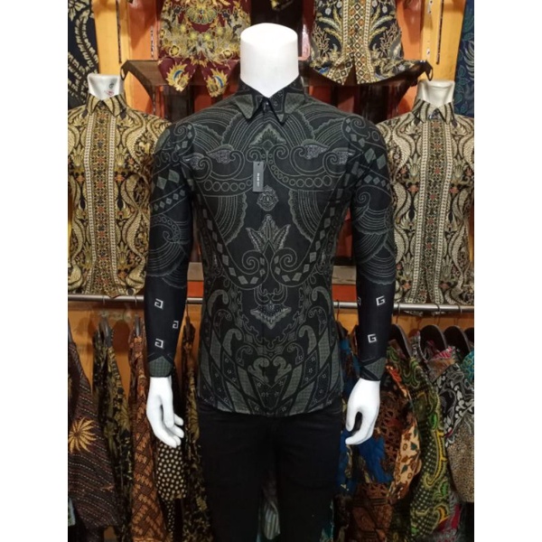 Monalisa Batik- Karamel Kemeja Batik Pria Lengan Pendek Modern/Batik Hem Pria Best Seller Hight Quality