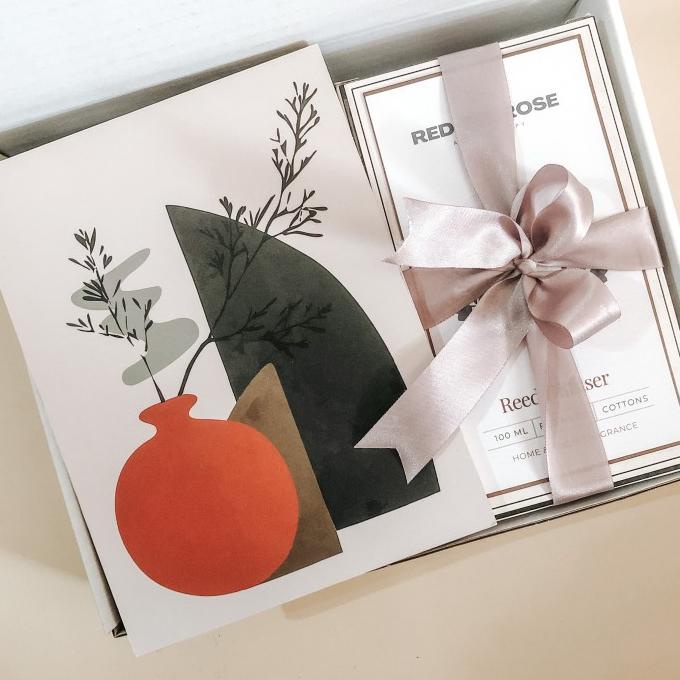 

Simple" package untuk hampers / gift / kado / hadiah / new normal
