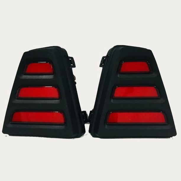 LAMPU BUMPER BELAKANG JAZZ / BRAKE LAMP HONDA JAZZ WYB30