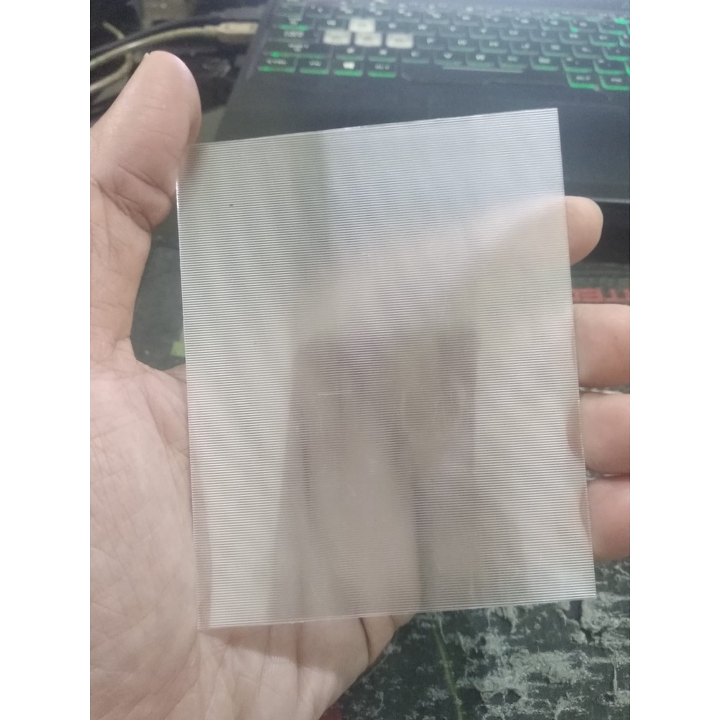 Lenticular lens sheet 50 lpi /75 lpi mika utk gambar 3d flip flop uk 13 x 15 cm TANPA LEM