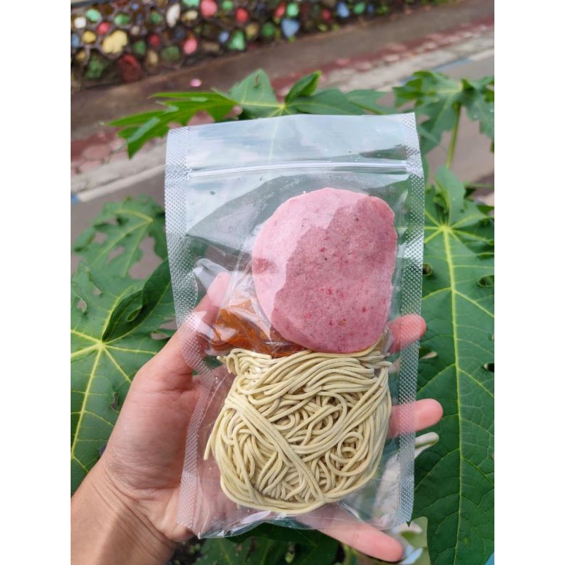 

mie_pedas