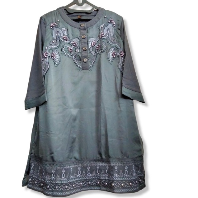 PRELOVED TUNIK WANITA WARNA GREY