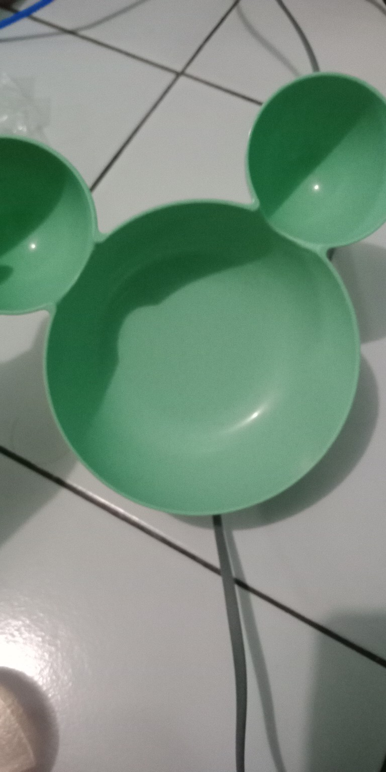 Mangkuk Makanan Dengan Bahan Anti-pecah Dan Gambar Mickey Mouse Untuk Anak-anak