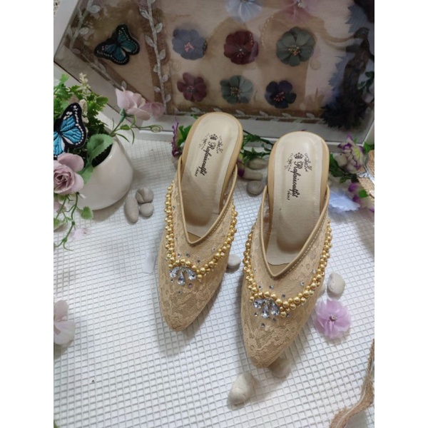 sepatu v mozza nude gold tinggi 9cm tahu