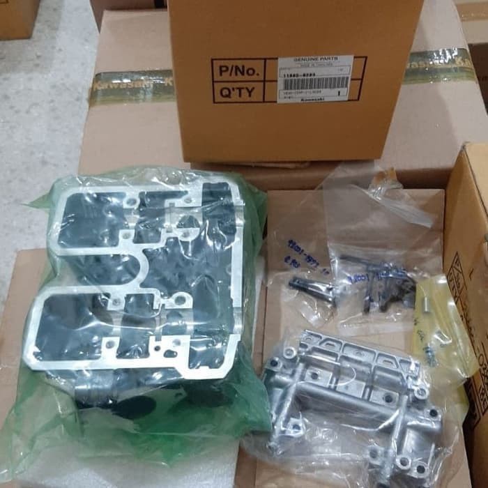 Blok Head Cylinder Ninja RR Mono