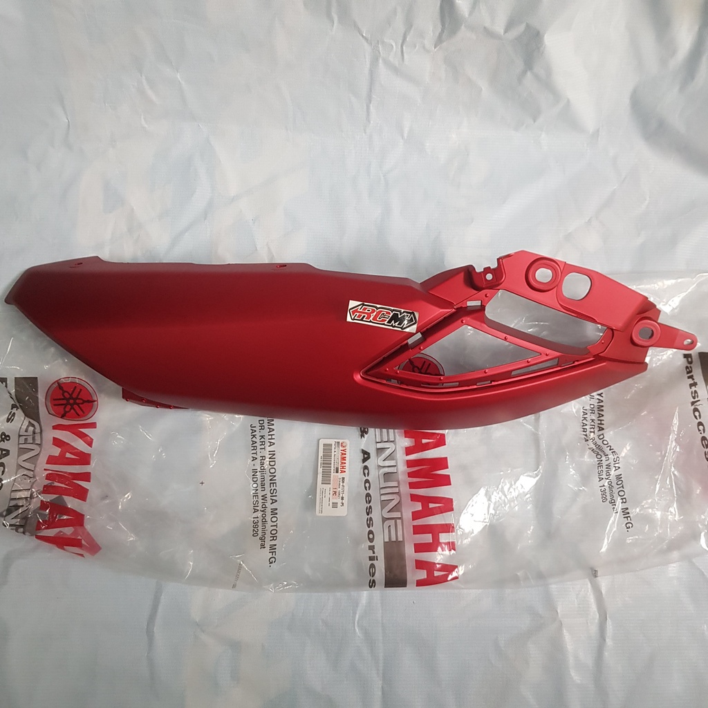 B6H-F1711-00-P5 COVER BODY BODI SIDE BELAKANG KIRI NEW NMAX N-MAX N MAX WARNA MERAH RED DOF DOFFE DOFE DOPE B6H-F1711-00-P5 ORI ORIGINAL YAMAHA YGP ASLI