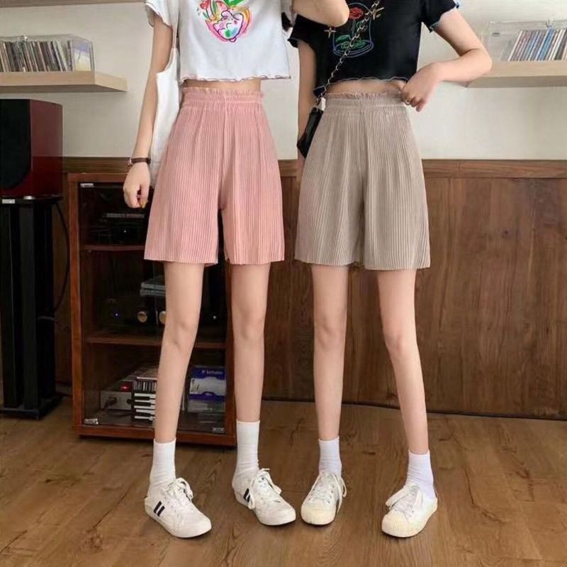 QUEEN SAKURA - C7748Q - COZY PLEATED SHORT PANTS IMPORT - CELANA PENDEK PLISKET CASUAL WANITA IMPORT