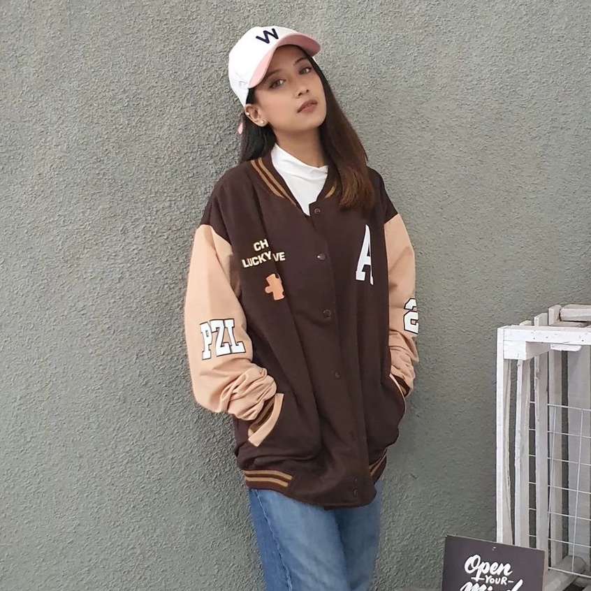 Jacket Varsity A Chook Baseball Oversize Motif puzzle